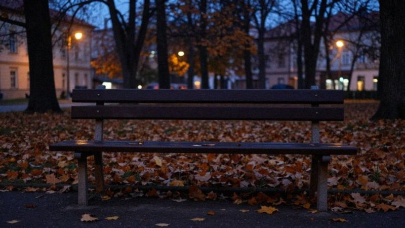 Jakie są objawy niskiego poczucia własnej wartości?