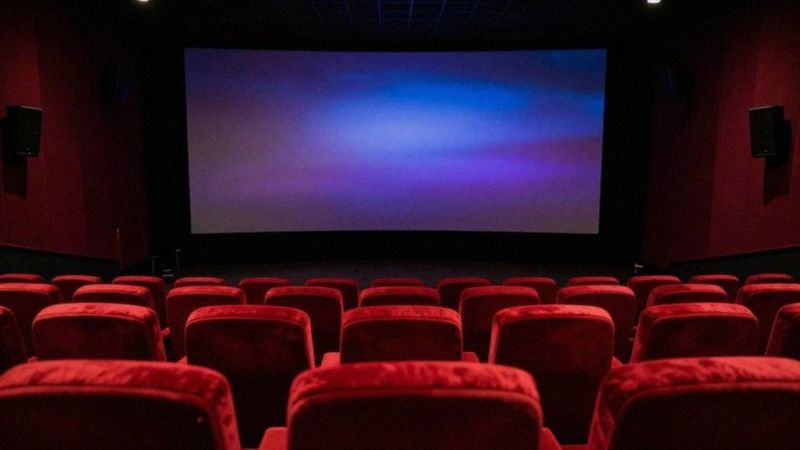 Jak powieści E.L. James zostały zaadaptowane na ekran?