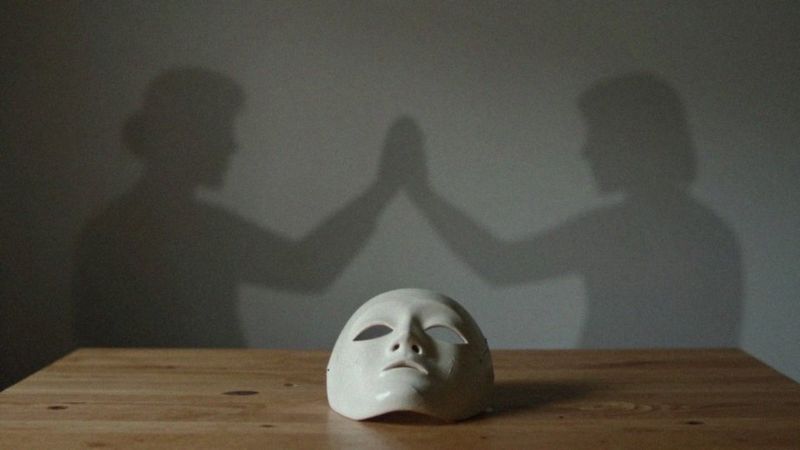 Jak rozpoznać manipulacje toksycznej matki?