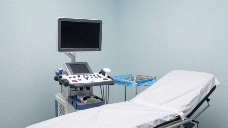 Jak przebiegają amniopunkcja i biopsja kosmówki?