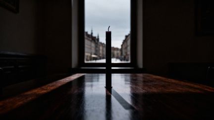 Czy aborcja w Polsce jest legalna? Przewodnik po aktualnych regulacjach