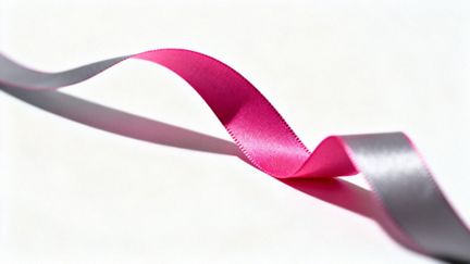 Demigirl — co to jest i jak wpisuje się w spektrum niebinarności?