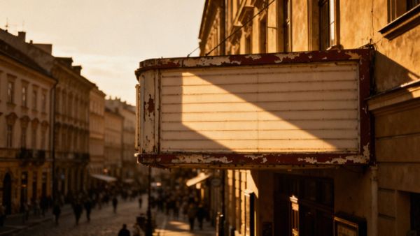 Filmy z cyckami — kontrowersje, przyczyny popularności i ich wpływ na seksualność