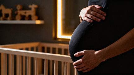 Mdłości w ciąży a zdrowie dziecka — co warto wiedzieć?