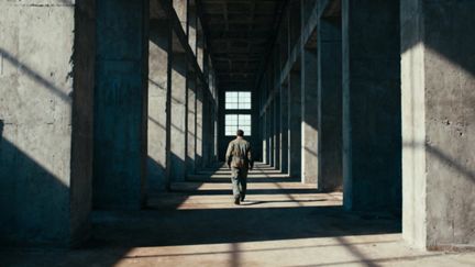 Spokój Kieślowskiego — analiza filmu i jego znaczenie w polskim kinie