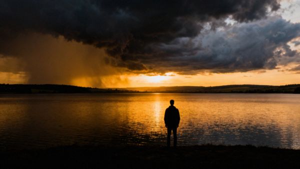 Wstrząs psychiczny — objawy, rozpoznanie i metody leczenia